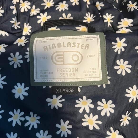 Airblaster Stay Wild Parka Ski/Snowboarding Jacket - Picture 4 of 5